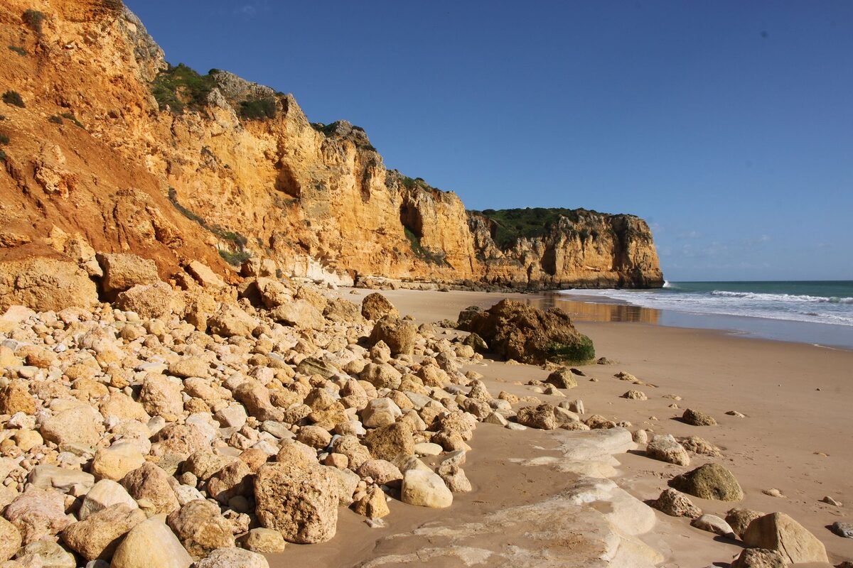 Landscape detail for Caretos